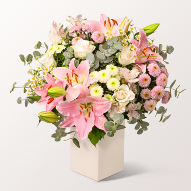 Premium Bouquet Ich danke Dir with Premium Vase & 3 Ferrero Giotto