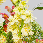 Blumenstrauß Sommertanz mit Vase & Ferrero Giotto 3er